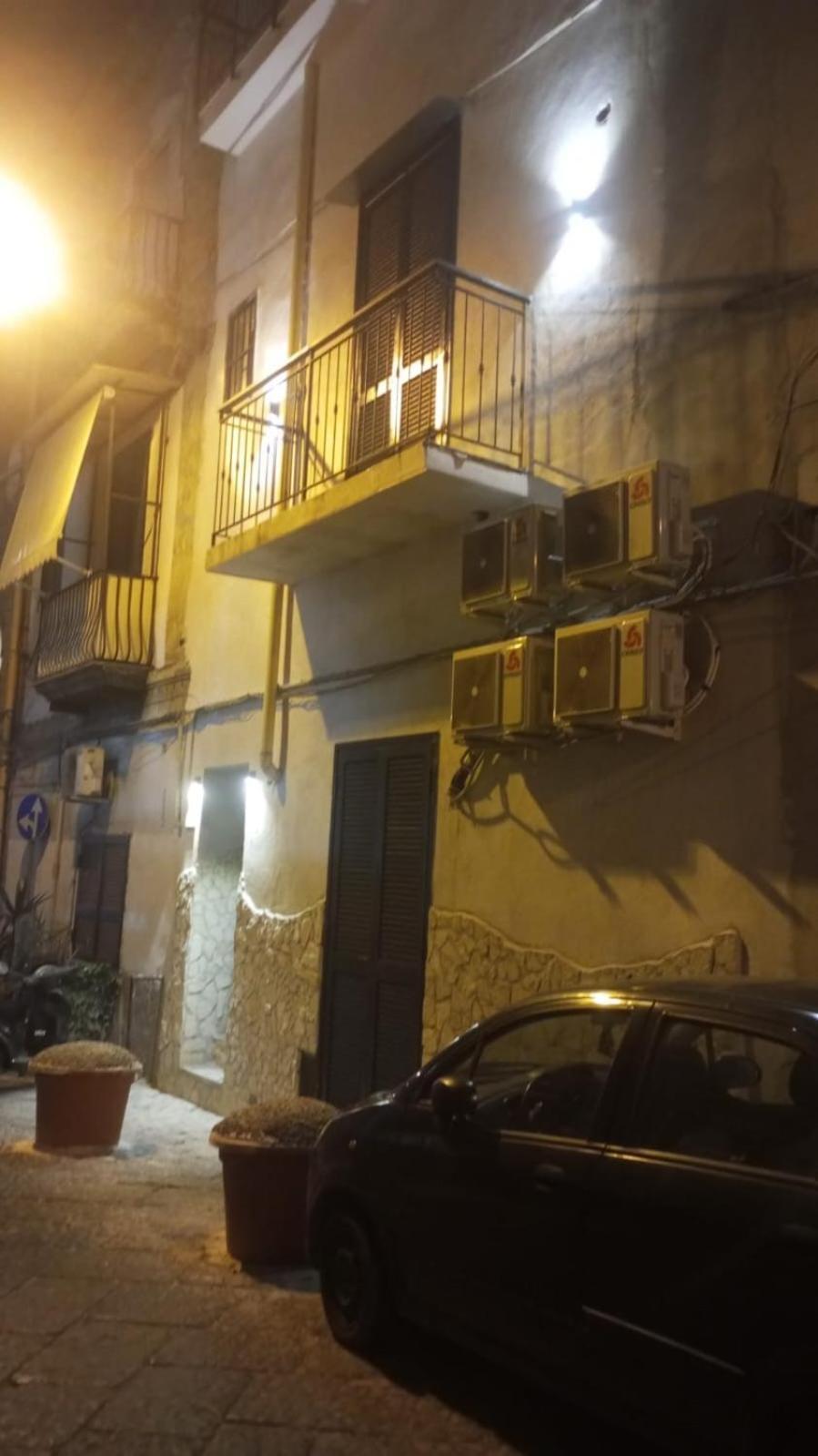 Апарт отель Terrazza Miracoli Napoli Экстерьер фото